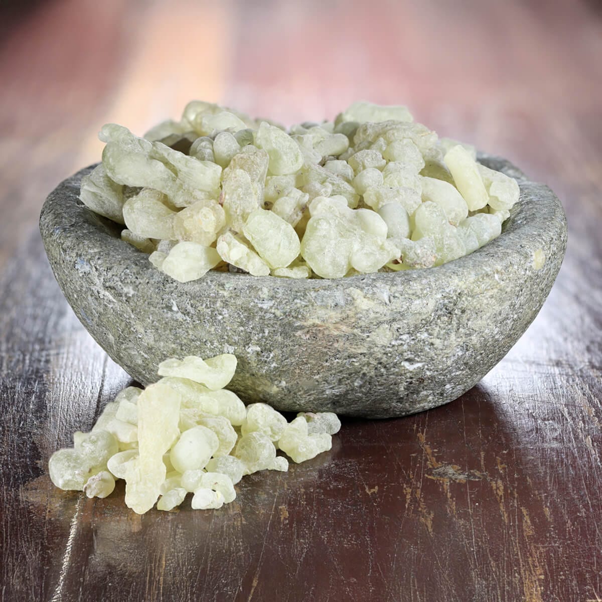Ce este Boswellia serrata și de ce este utilizată în suplimente